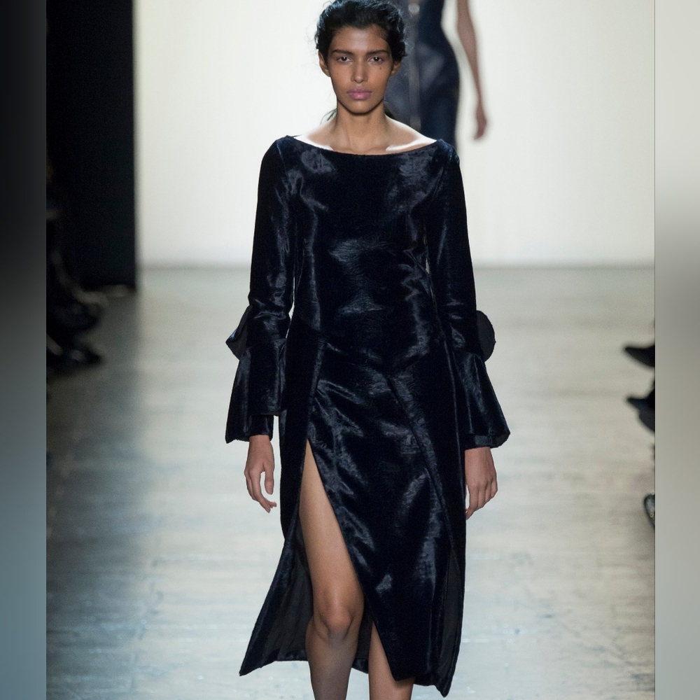 $2,400 PRABAL GURUNG BLUE VELVET RUNWAY DRESS US S